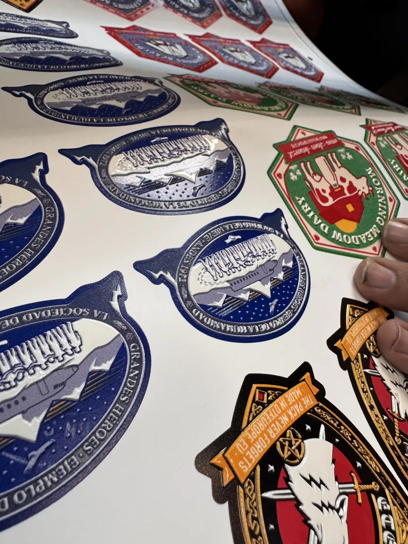 Escudos 3D termosellados para equipaciones de club